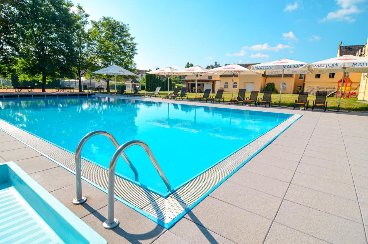 Hotel Galant לדניצה מראה חיצוני תמונה